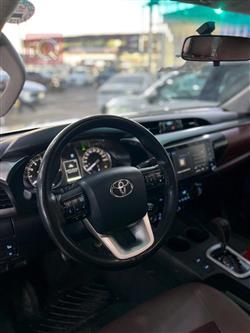 تويوتا هايلوكس